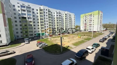 Простора 3-кімнатна квартира, ЖК Мира-3, 80 м2, м. Індустріа