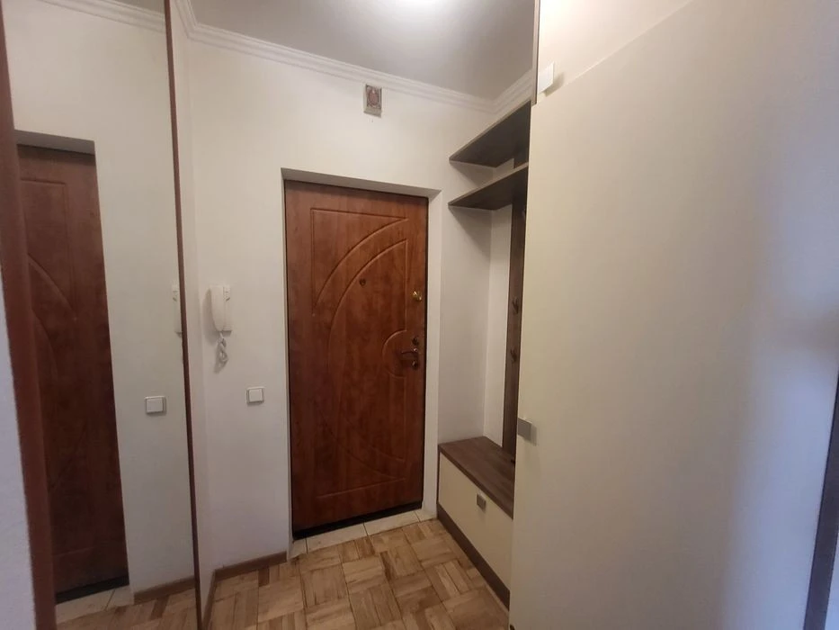 Оренда 3-кімн. квартири, Прирічна, 37,Оболонський р-н, метро