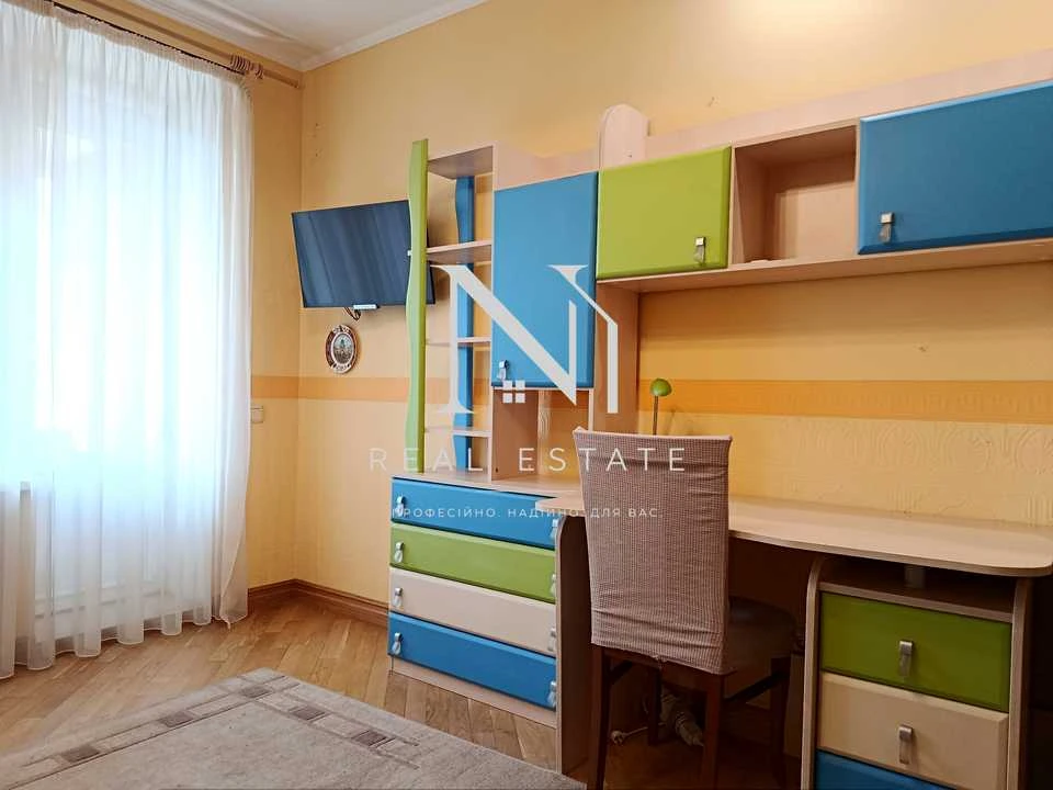 Квартира. Київ, Герцена вул.