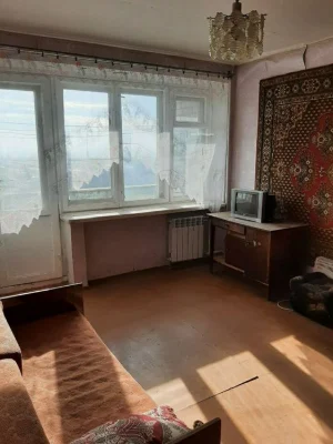 Часть 2х комнатной квартиры на Правом берегу