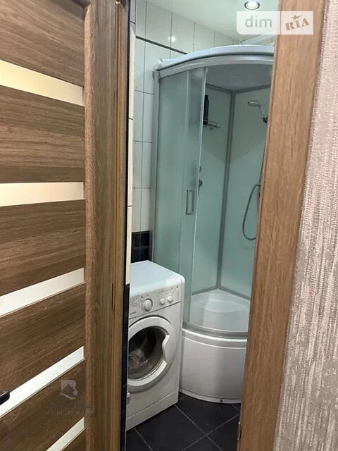 Довготривала оренда 2к квартири на вул. Кирило-Мефодіївська