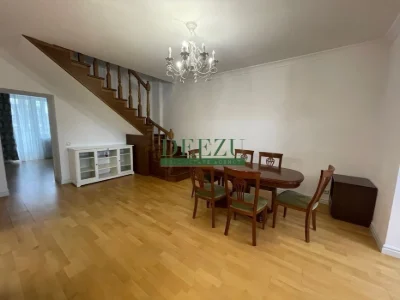 Оренда дворівневої квартири 190 м2 вул. Олександра Кониськог