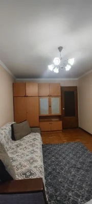 Квартира з кондиціонером біля ТРЦ Республіка