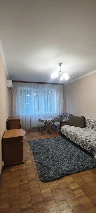 Квартира з кондиціонером біля ТРЦ Республіка