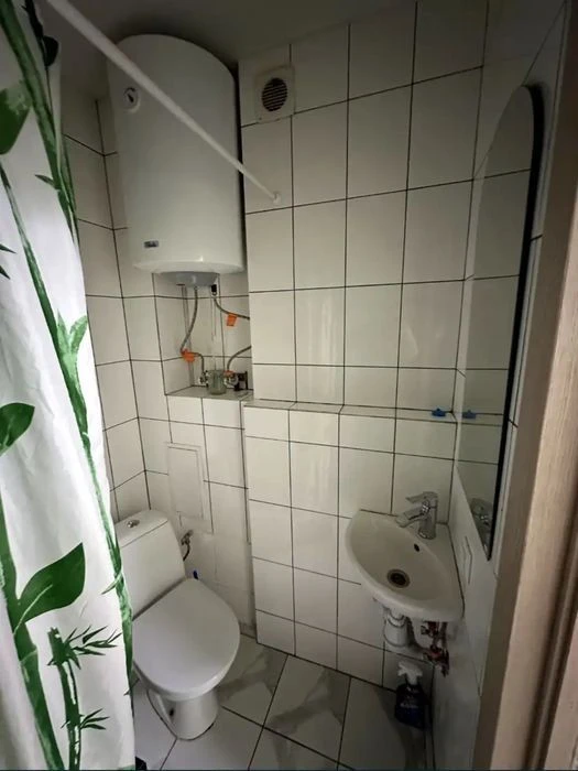 Здам однокімнатну квартиру, метро нивки 3 хв (пішком)