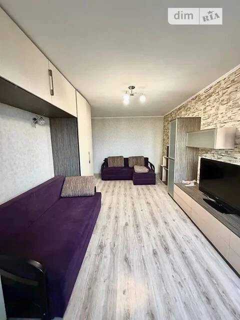Довготривала оренда 1к квартири на вул. Петропавлівська 50Б