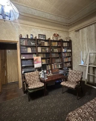Selling a 3-room apartment in the center on Gosprom