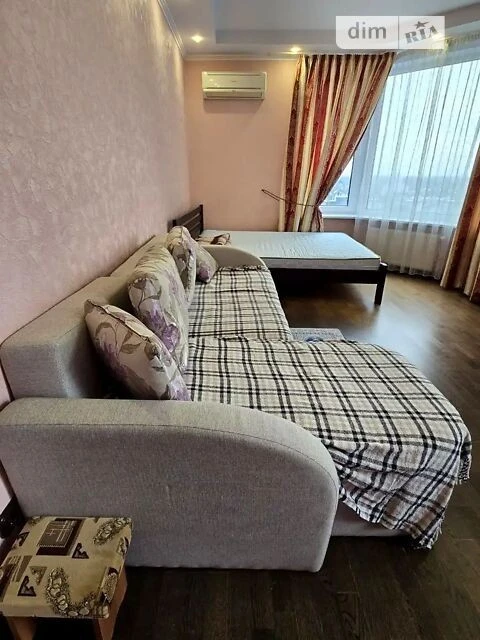 Довготривала оренда 1к квартири на наб. Дніпровська 26 • ID