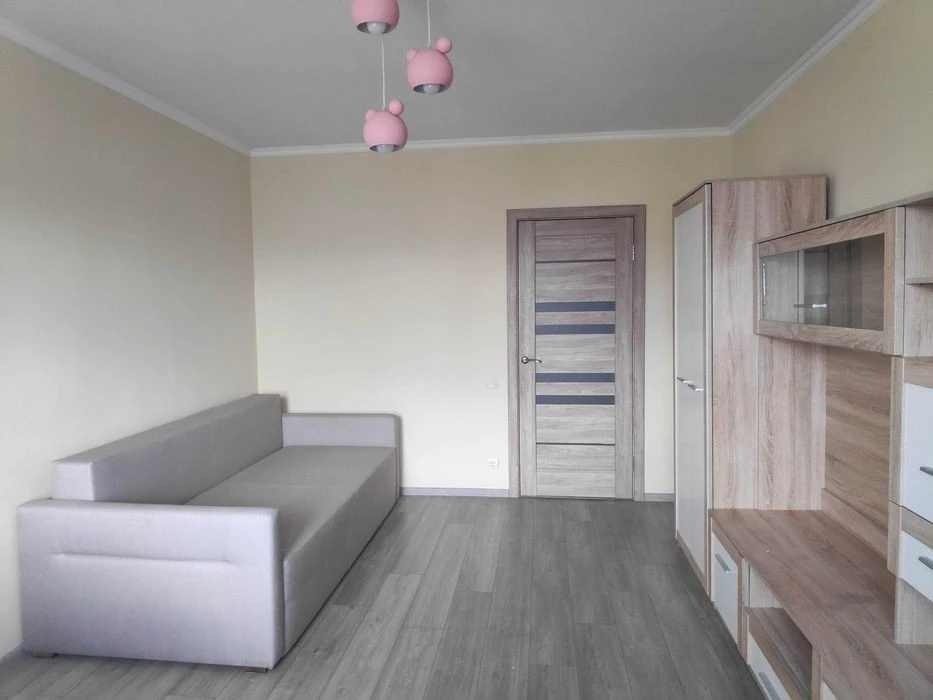 Затишна 1к квартира біля озера, Григоренка 12А, інвертор, бе