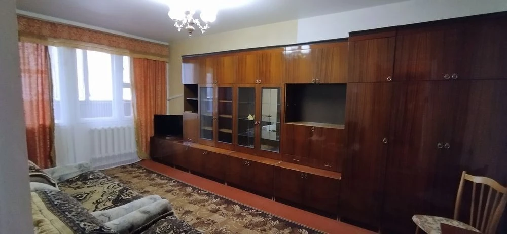 2х кімнатна в оренду Тростянецька ВЛАСНИК