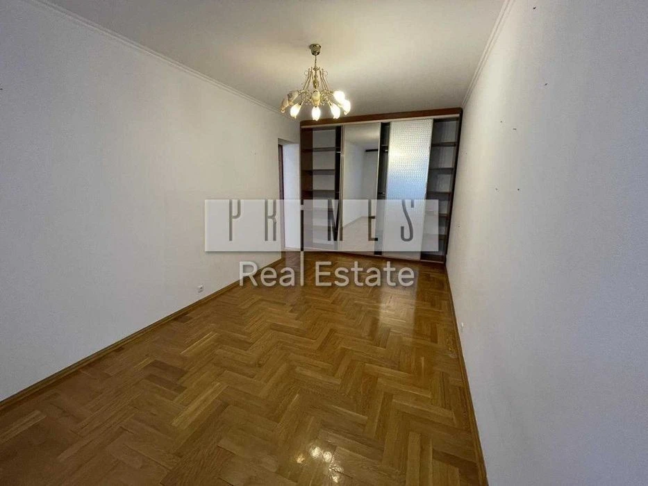 Оренда 4к квартири, вул. Паторжинського, 14, Центр
