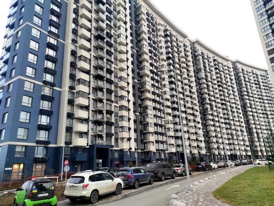 Квартира. Київ, Осокорська вул.