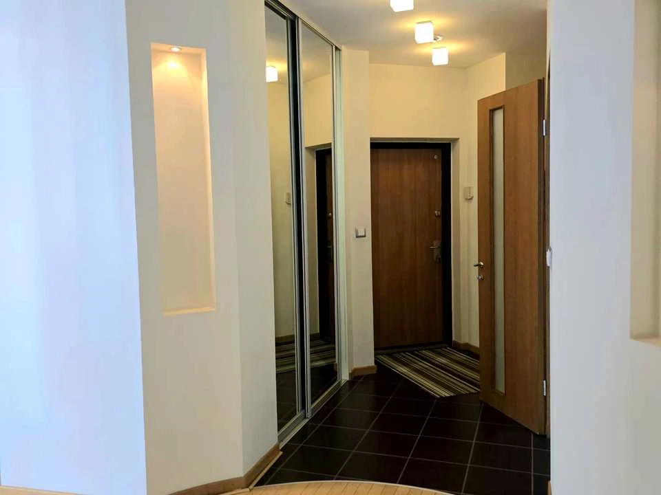 Квартира. Київ, Лесі Українки бульв.