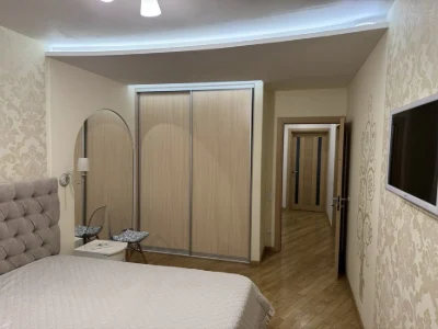 Три кімнатна квартира, Урлівська 36