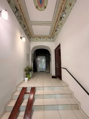 Оренда квартири Коцюбинского Михайла ул., 5, Київ, м. Універ