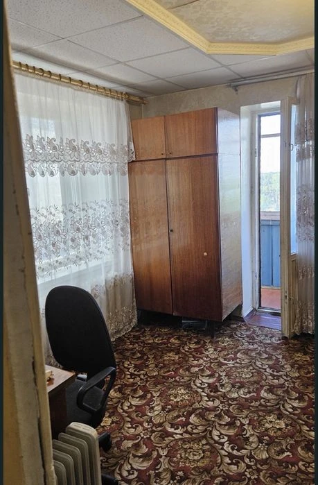 Продаж двокімнатної квартири , Смілянська 130. Жилий стан