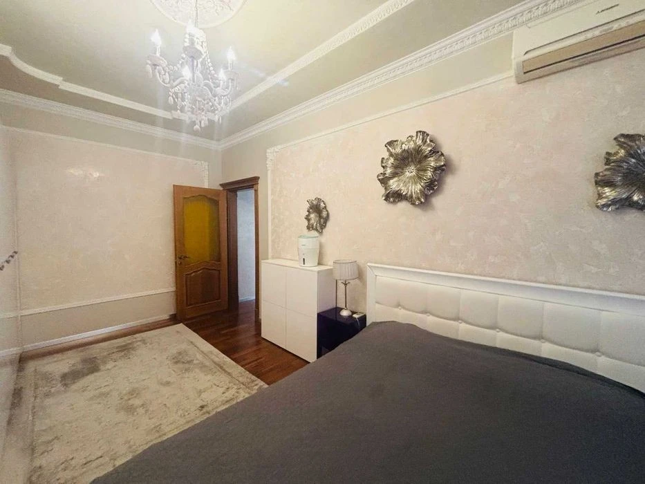 2-кімнатна Велика Васильківська 111/113, 2 хвилини м. Палац