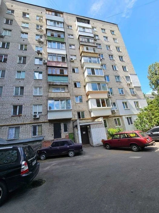 Оренда 2-кімнатна квартира 4 поверх Волинська 25 Солом'янськ