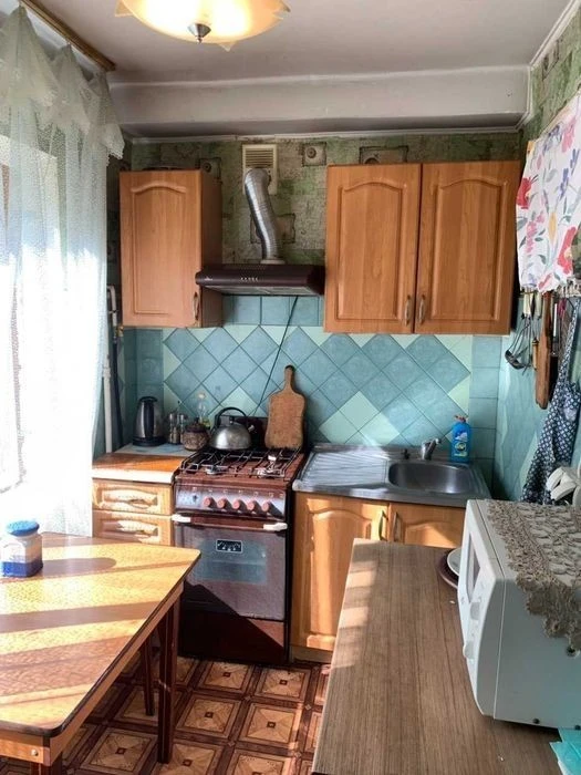 Здається 2х кімн. кварт. Воскресенський прт. 25В (Перова)