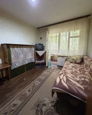Довгостроково здам 1-к. квартиру біля метро Вирлиця, вул. Ка