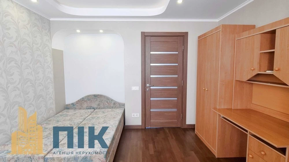 Без %! Оренда, 3к, Лукьянівка, в ул. Ільєнко Юрія (Мельніка)