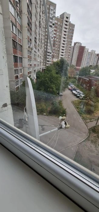 2к. (Разд. Комн. ), метро ТЕРЕМКИ пішки 5 хв, Магелан, Забол