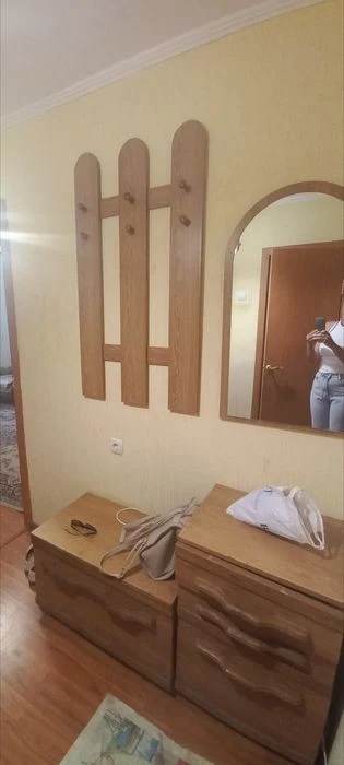 Сдам 1к кв-ру в Дарницком р-не 1эт Газ