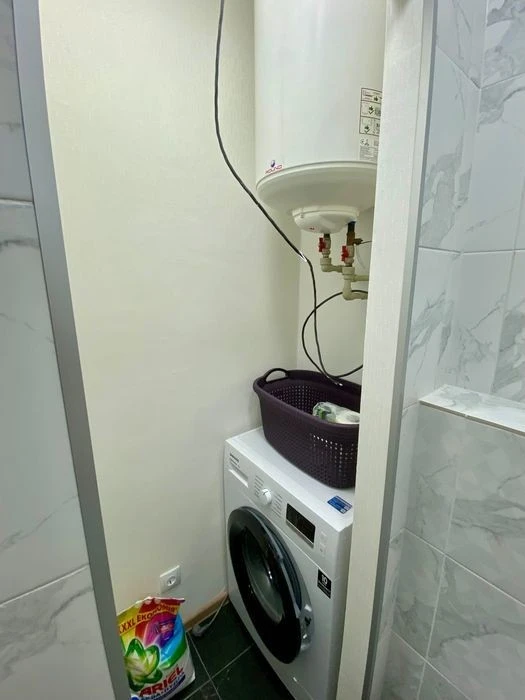 Оренда 2 кімн квартири, метро Лівобережна