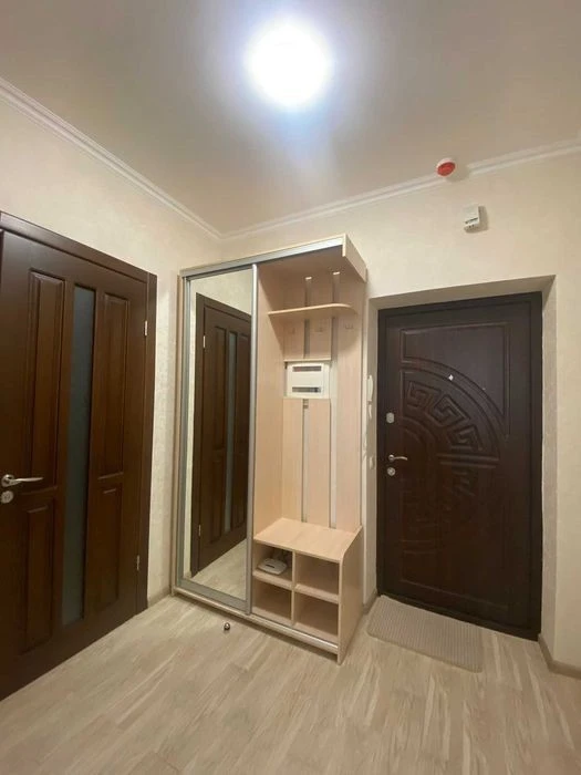 Здам в оренду затишну 1 квартиру в ЖК "Міністерський", генер
