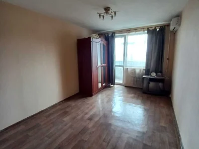Apartment. Kharkiv, Dniprovska Street.