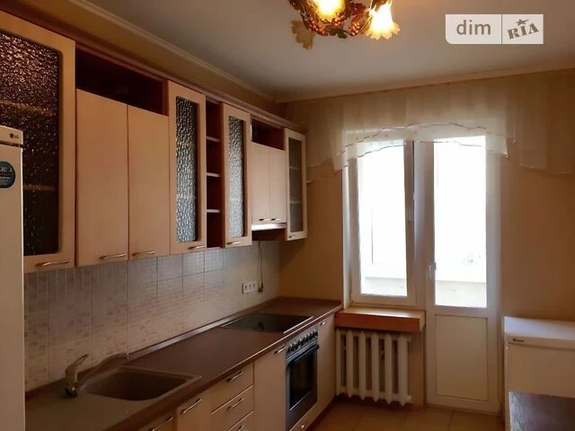 Довготривала оренда 1к квартири на шосе Харківське 182 • ID