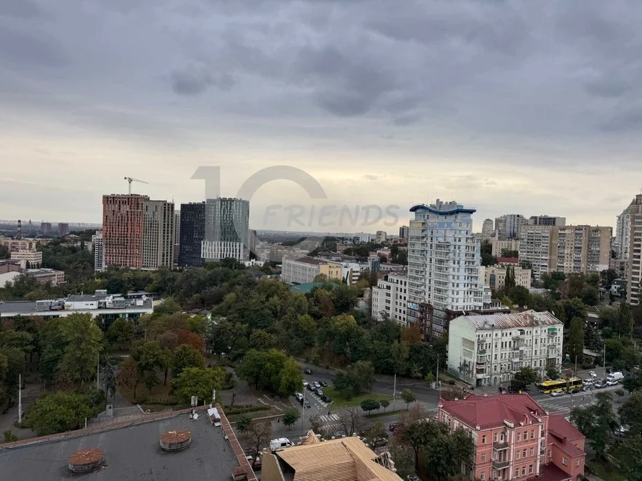 Оренда великої квартири на вул. Коперника, 3 метро Лук'янівс