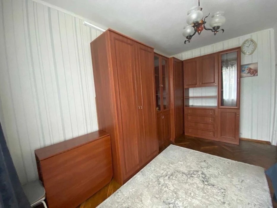 Оренда квартири вул. Бакинська, 37в, метро Дорогожичи. ГАЗ.