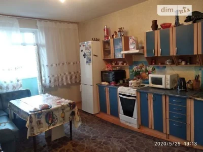 Здам в оренду кімнату на вул. Степана Руданського 4-6 довгос