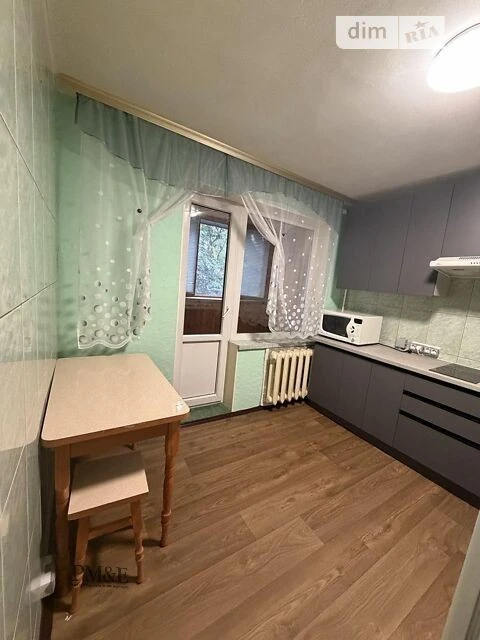 Довготривала оренда 1к квартири на вул. Романа Ратушного 25А