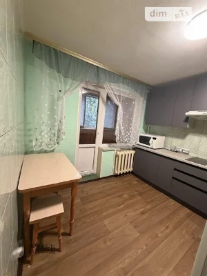 Довготривала оренда 1к квартири на вул. Романа Ратушного 25А