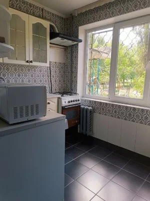 метро Чернігівська, вул. Миропільська, 1к, ремонт