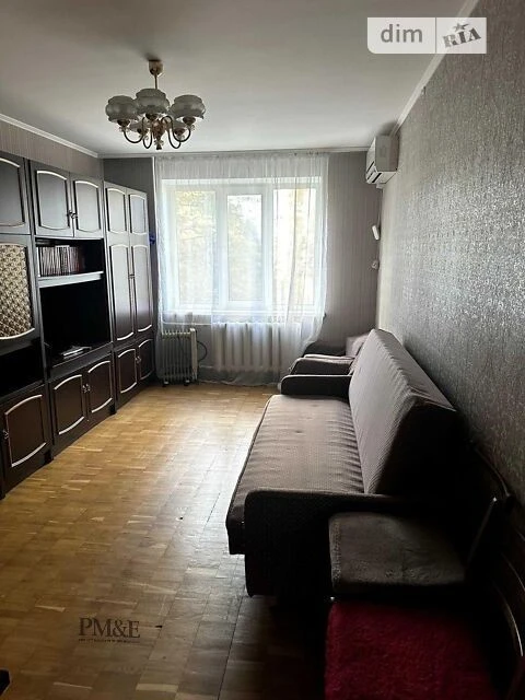Довготривала оренда 3к квартири на вул. Андрія Мельника 14Б