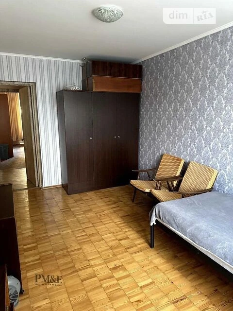 Довготривала оренда 3к квартири на вул. Андрія Мельника 14Б