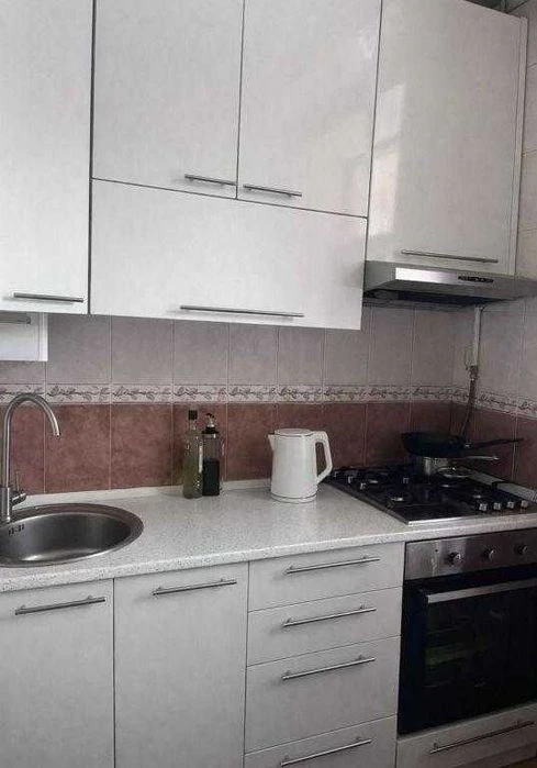 У продажу двокімнатна квартира вул. Нечуй-Левицького
