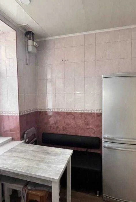 У продажу двокімнатна квартира вул. Нечуй-Левицького