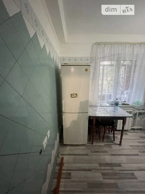 Довготривала оренда 2к квартири на вул. Космонавта Поповича