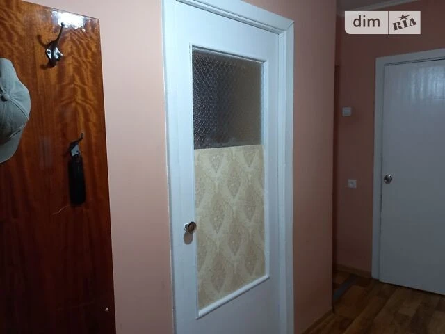 Довготривала оренда 1к квартири на вул. Миколи Ушакова 16А •