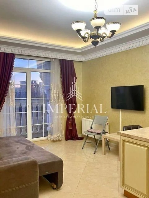 Довготривала оренда 1к квартири на вул. Михайла Максимовича