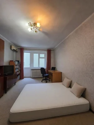 Продам 1к|начало пр.Слобожанский
