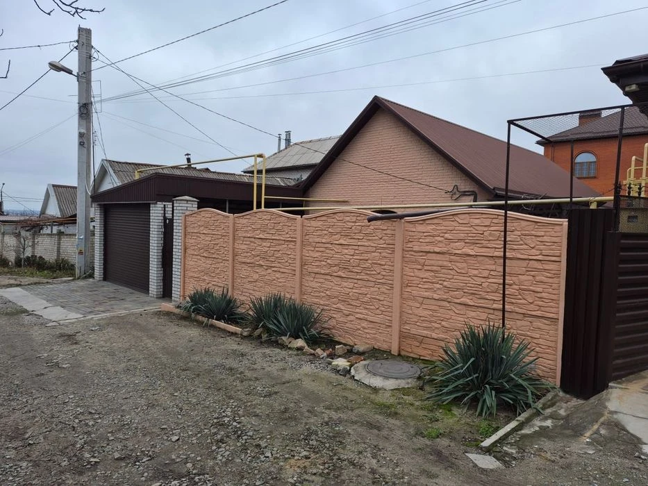 House for sale in Kosmos-center. From the owner.