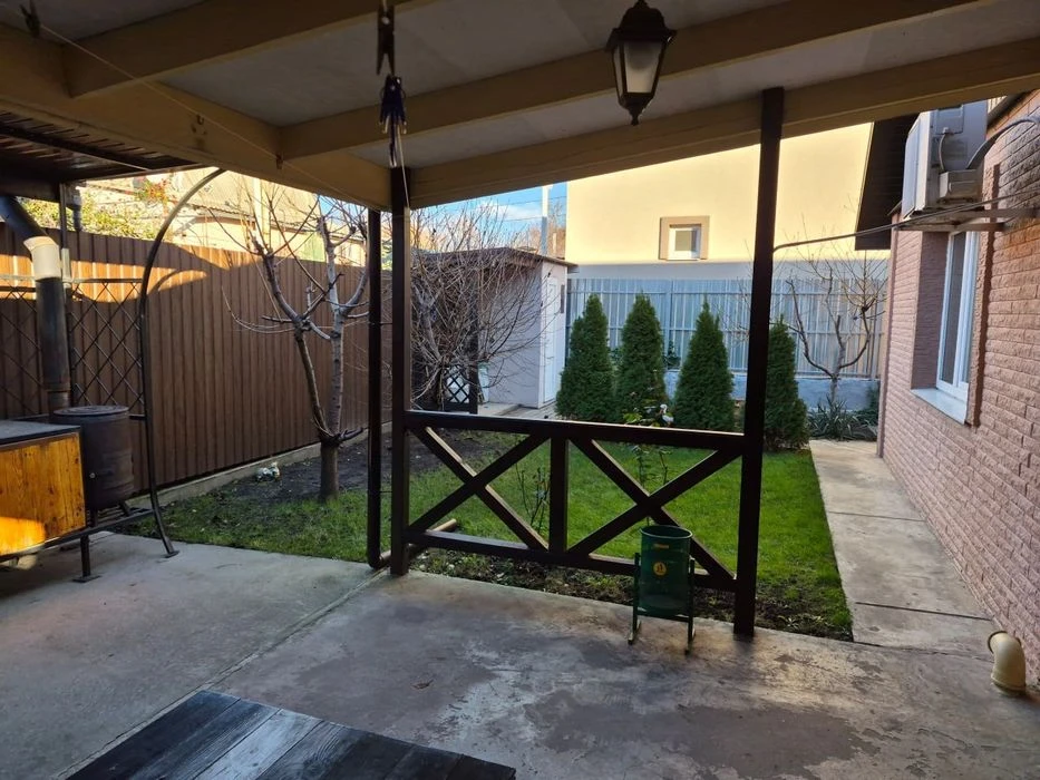House for sale in Kosmos-center. From the owner.