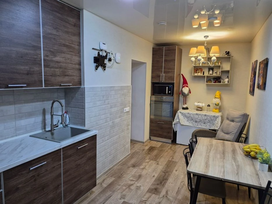 House for sale in Kosmos-center. From the owner.