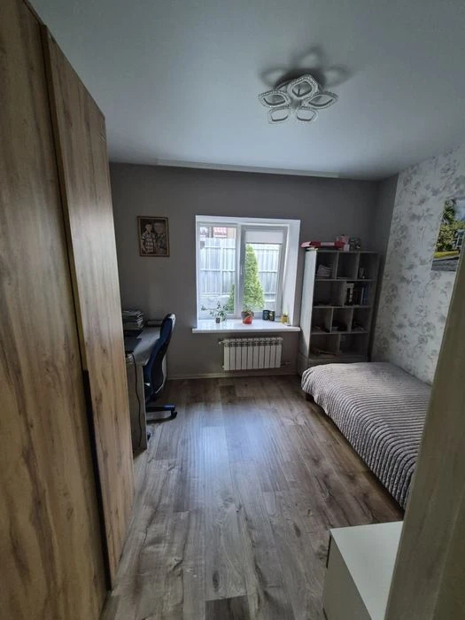 House for sale in Kosmos-center. From the owner.