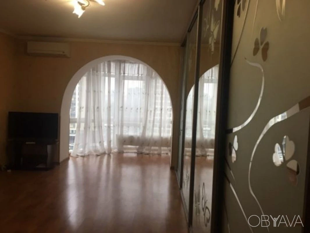2-комнатная квартира, 82 кв.м